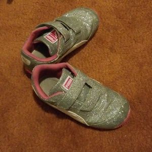 Kids shoes